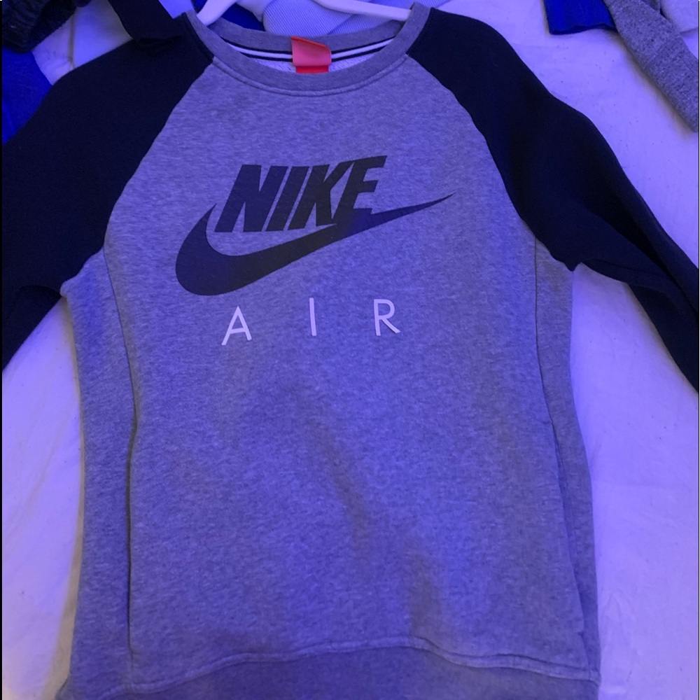 Nike crew neck